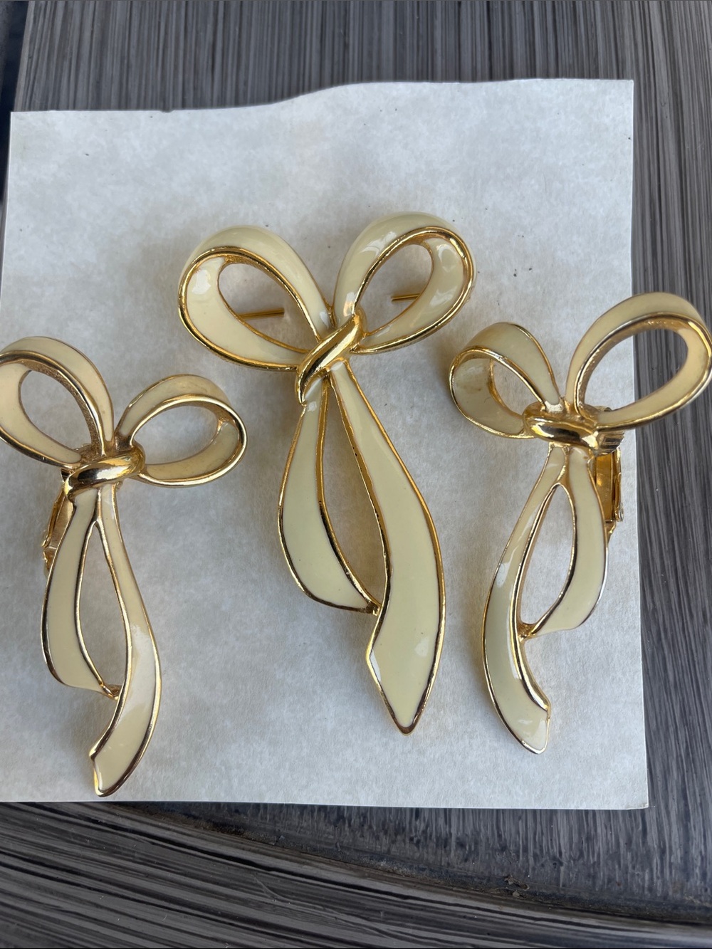Gold Tone Cream Enamel Bow Pin and Earrings Set